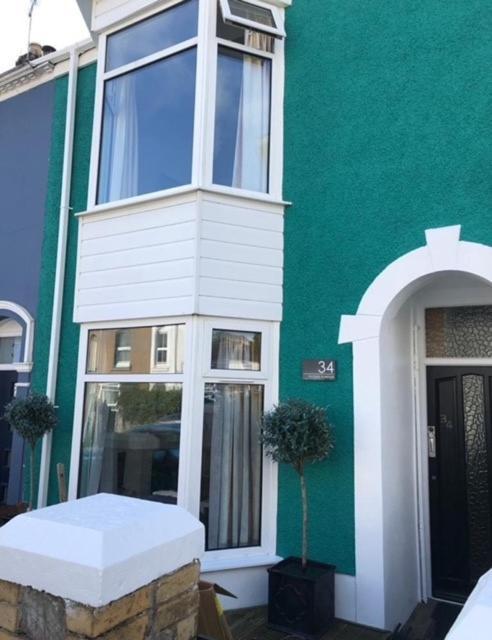 *Family Home In Mumbles. Close To The Beach* Extérieur photo